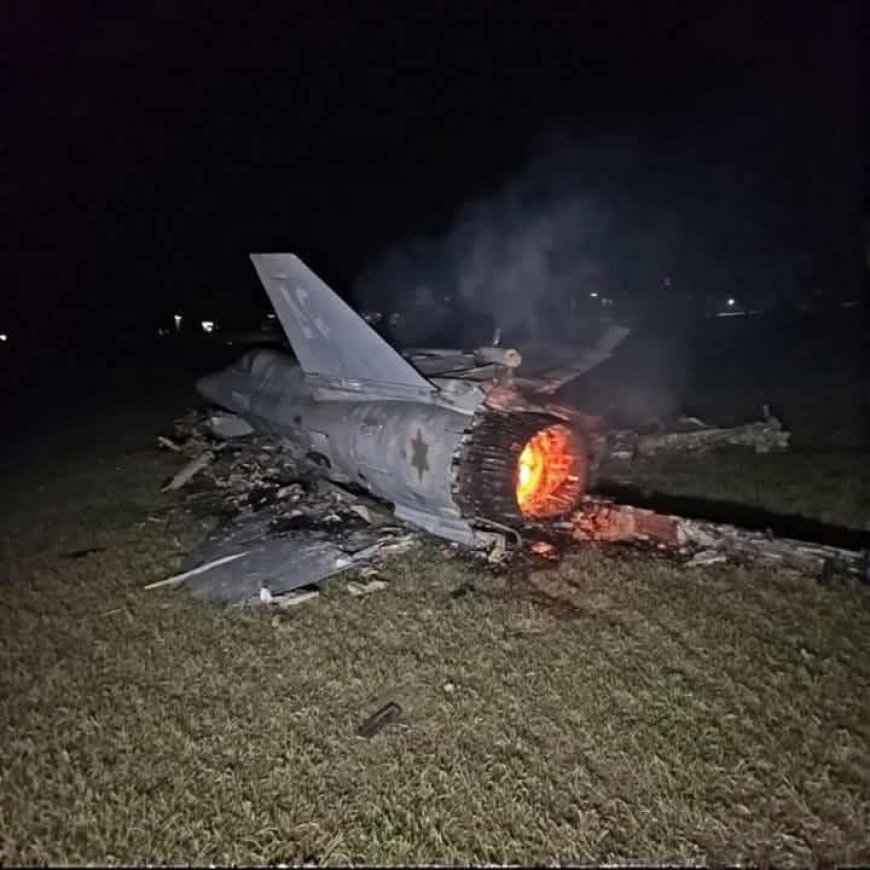 F35 விமானிகள் உயிருடன் பிடிக்கப்பட்டனர. வீடியோ இணைப்பு