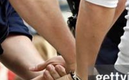 இலங்கையில் பண மோசடியில் மூன்று பெண்கள்